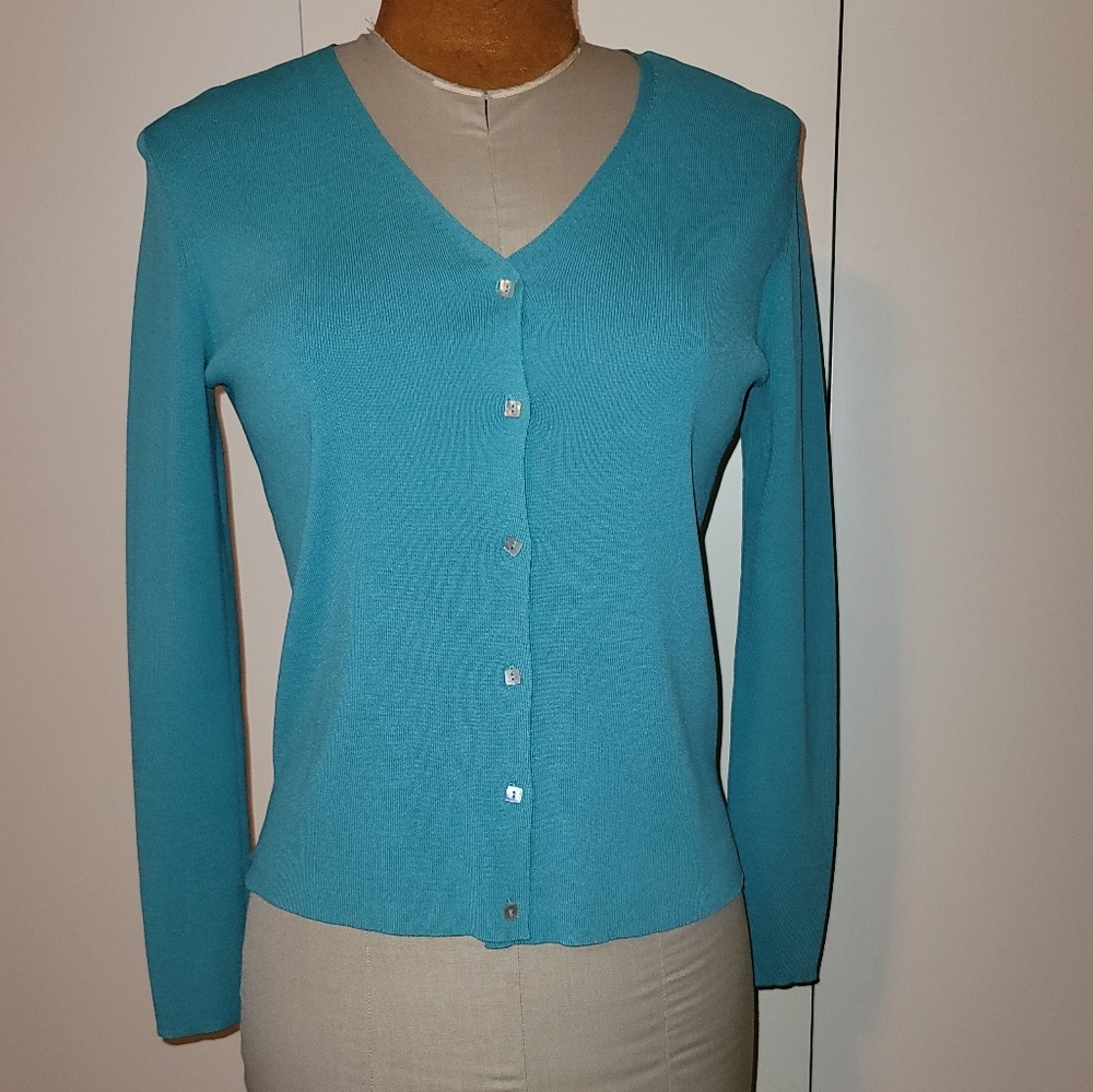 J.A.C. Sweater  Sz L
